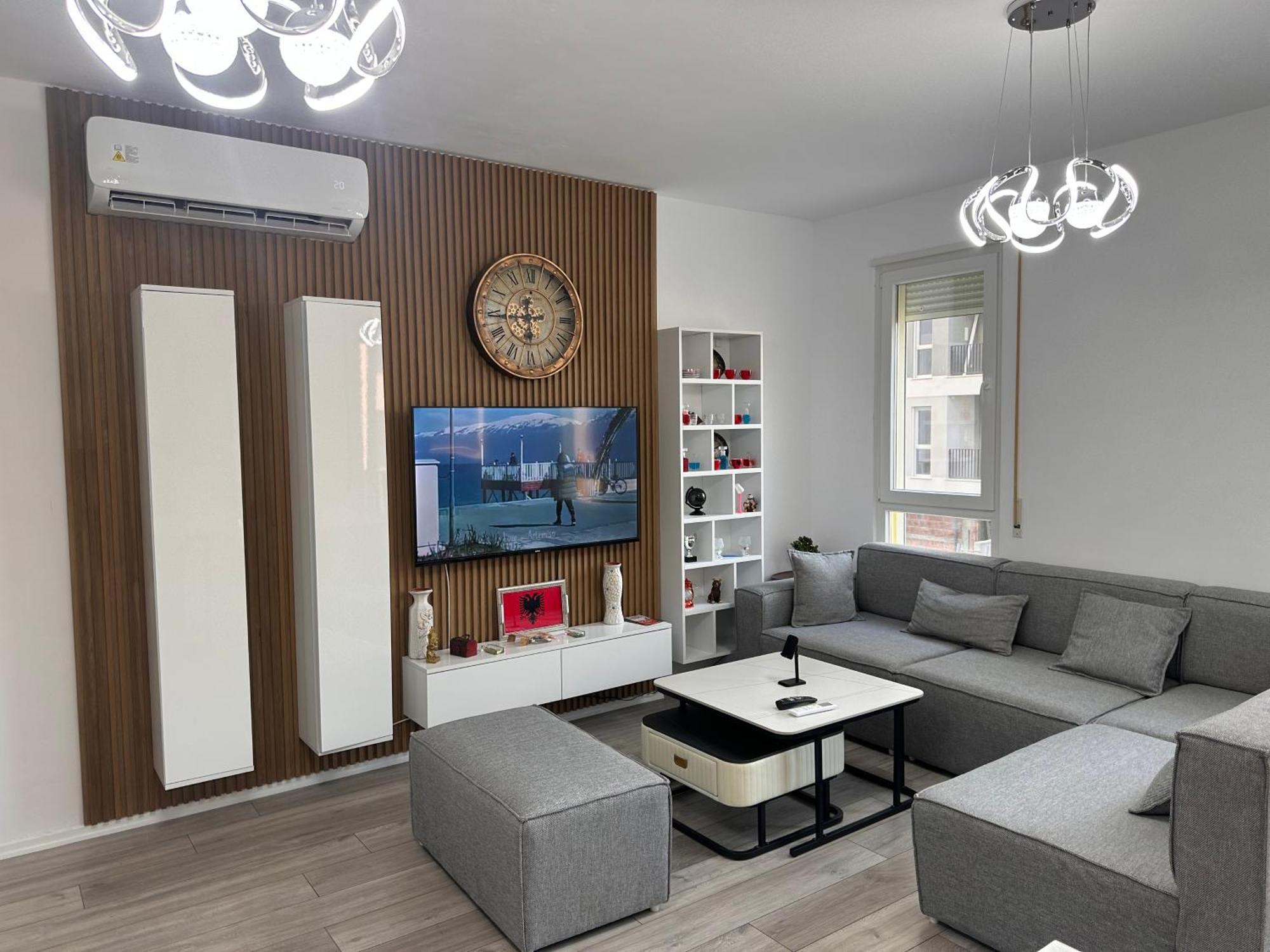Bratti'S Apartment Near Tirana Center And Mother Teresa Airport Εξωτερικό φωτογραφία